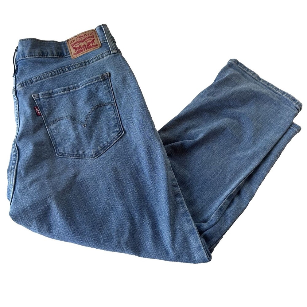 Levi’s 311 Shaping Skinny Women’s Size 31 Light Wash